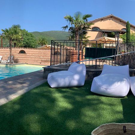 Residenza Le Querce Trilocale Villa Fossato di Vico ภายนอก รูปภาพ