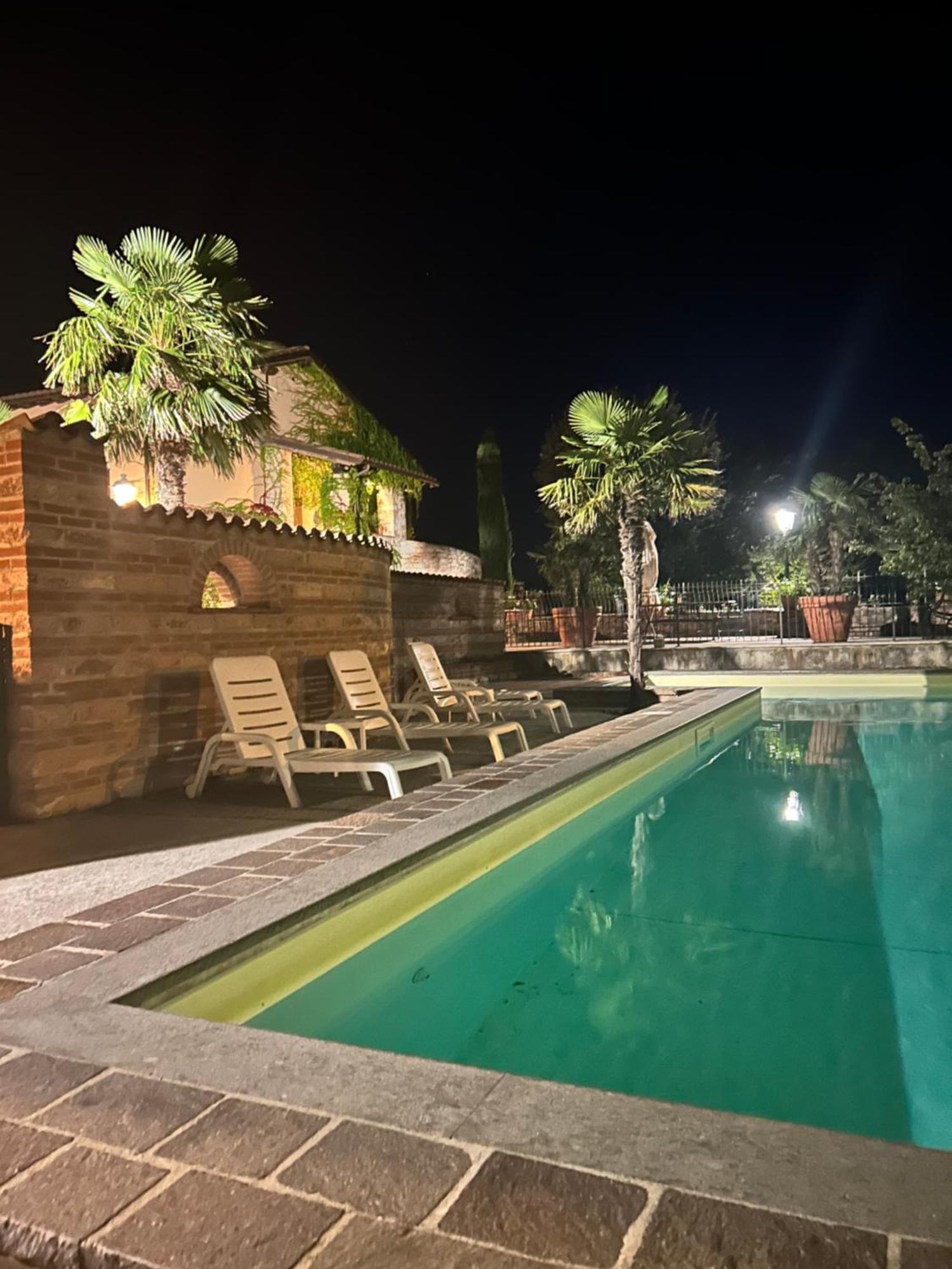 Residenza Le Querce Trilocale Villa Fossato di Vico ภายนอก รูปภาพ